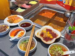 -海底捞火锅(世豪广场店)