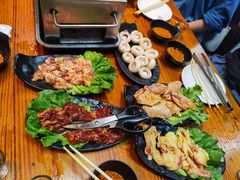 -丹东特色烤肉(学府路一部店)