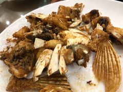 椒盐鱼骨-红日饭店(裕隆三路店)