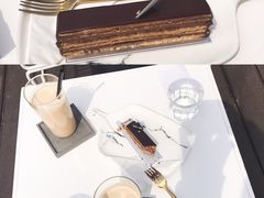 -UNI UNI(环亚凯瑟琳店)