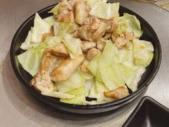 卷心菜炒鸡肉-日葵 大阪烧ひまり(仙霞路店)