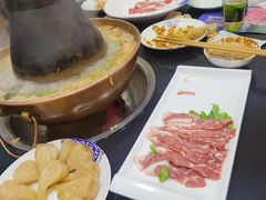 -楼外楼大刀肉传统火锅居(幸福街店)