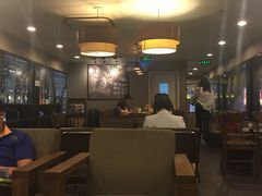大堂-星巴克(北京南站第三店)