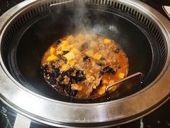 -九妹农家大铁锅东北菜(江湾店)