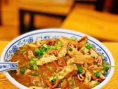 卤煮火烧-门框胡同百年卤煮(新街口店)