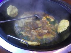 -曹丞相·地锅鸡·地锅鱼(武林店)