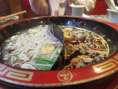 -成都辣满城老火锅(融创茂店)