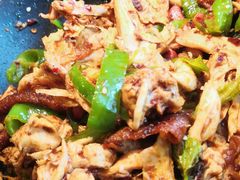 擂辣椒烧手撕鸡-吃饭皇帝大(合生汇店)