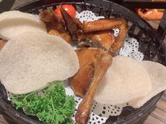 招牌脆皮乳鸽子-避风塘(光启城店)