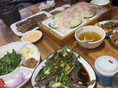 -官塘锋记鱼生·生腌·砂锅粥(牌坊街店)