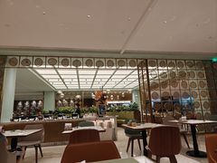 -上海虹桥祥源希尔顿酒店