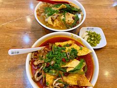 -螺小胖柳州螺蛳粉(钟楼总店)