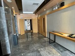 -优逸酒店(柳州窑埠古镇万象城店)