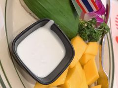 泰式芒果糯米饭-美泰·Mangothai·清迈云街(天空之城店)