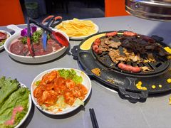 -盛辛巴·东北炭火烤肉(托乐嘉店)