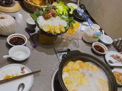 -东椰·海南椰子鸡火锅(朝阳门店)