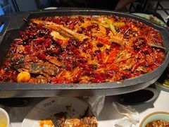 香辣味烤鱼-江边城外烤全鱼(世茂广场店)