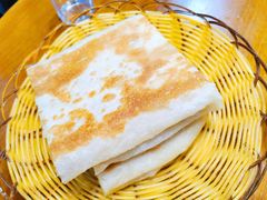 烙饼卷肘子-生活本该如此北京小馆(周庄嘉园店)