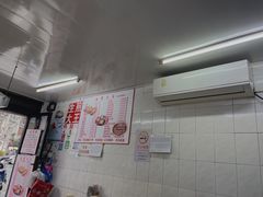 -黄阿姨锅贴大王(万航渡路店)