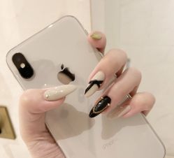 -YCai简薇美甲美睫美妆