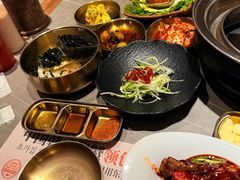 -草家酱蟹炭火烤肉店(珲春南路一店)