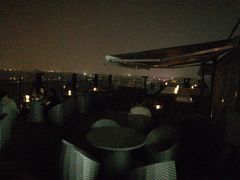 -顽啤熊·酒客酒馆(苏城夜景必选店)