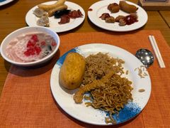 -亚龙湾希尔顿自助餐厅·海鲜·烧烤·沙滩BBQ·现场乐队