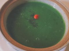 瑞丽黄冰糖青汁雪燕配丽江酥饼-泓0871臻选云南菜·味庄