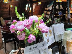 -良友书坊(安徽路店)