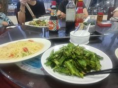 -岛中岛·海鲜大排档·万宁老字号(东澳店)