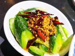 凉拌黄瓜-老头儿油爆虾·知味杭州(爱琴海购物中心)