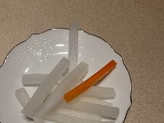 -八府香鸭·啫啫煲(华山路店)