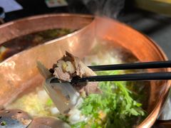-朝伟清真铜瓢牛肉馆(三十年老·店)