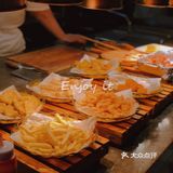 性价比很高的牛排海鲜自助 | 纽斯特