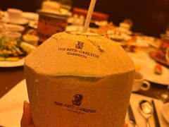 -富力丽思卡尔顿酒店·香荟全日制餐厅