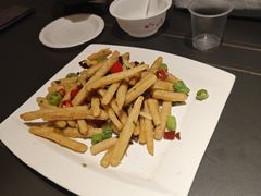 -老街烧烤(华中农业大学梧桐路步行街店)