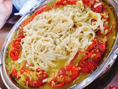 蒜泥汁煮面条-老谭虾王蟹皇·龙虾·烧烤(蝴蝶湾店)