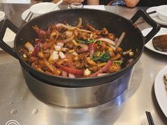 -胡须佬鸡煲四季火锅店(石厦西村直营店)