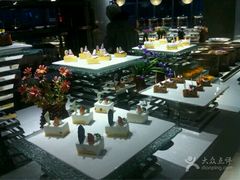 -怡人怡口牛排海鲜自助(飞龙大厦店)