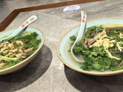 -小姜锅贴(凤凰街店)