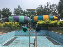 -欢乐水魔方水世界