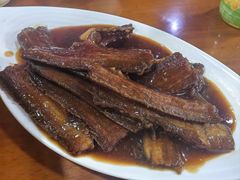-三居鲁味坊黄焖鸡(山大路店)