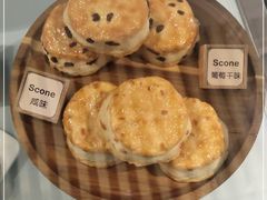 -SKROLL卡特司库·蛋糕定制·生吐司·司康(古北程家桥店)