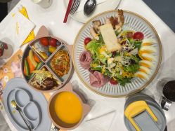 -奈尔宝家庭中心·亲子餐厅(鄞州万达店)