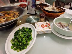-饭怕鱼·黄焖鲟龙鱼(湖大店)