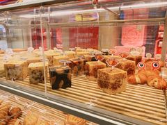 -好利来(新华百货店)