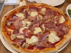 -城市大道红炉披萨烘焙坊