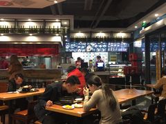 大堂-老妈米线(港龙店)