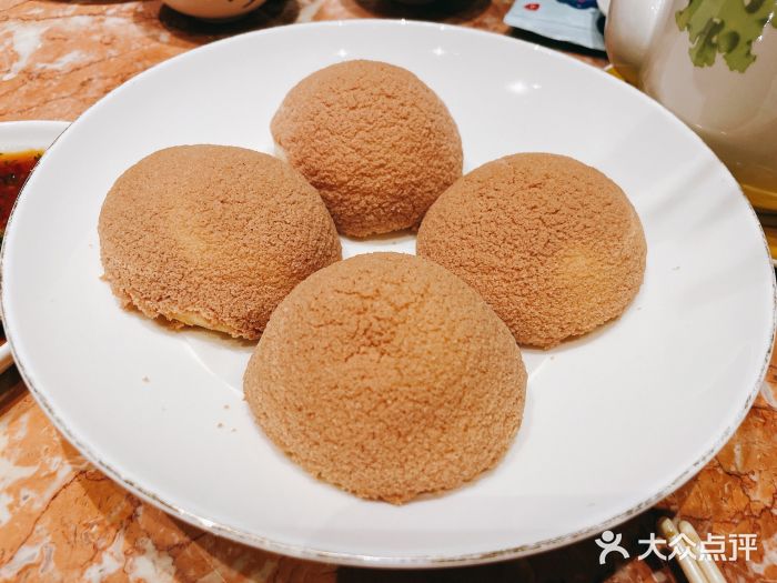 金玉满堂潮州酒楼(无限极荟购物广场店)酥皮牛奶包图片