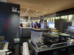 -瑞幸咖啡(绿地新都会9号楼店)